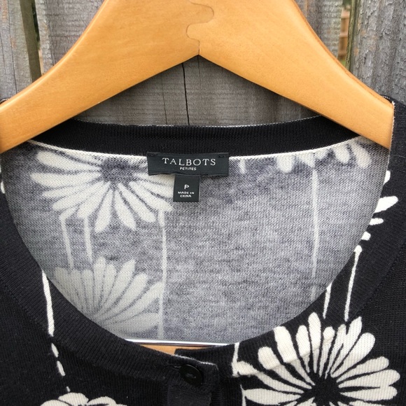 Talbots 3/4 Sleeve Cardigan 🌼 - Picture 3 of 4